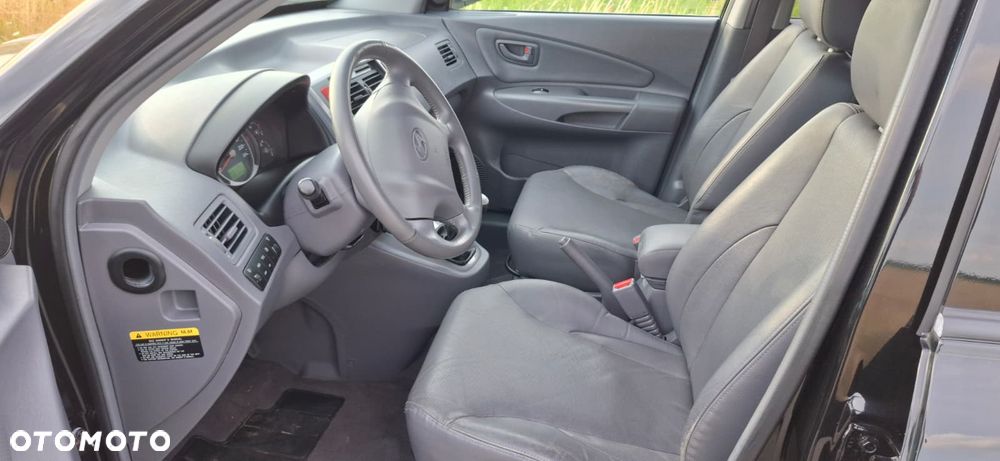 Hyundai Tucson 2.0 Active / Style - 26