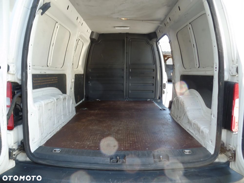 Volkswagen CADDY MAXI LONG - 22
