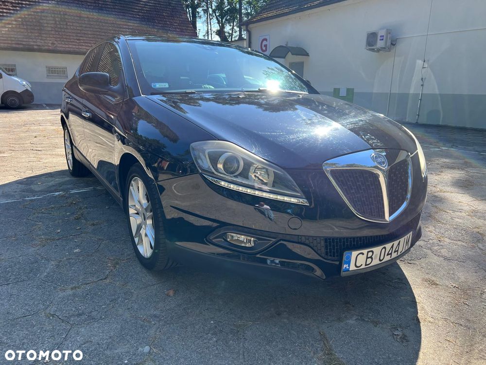 Lancia Delta 1.8 Di TurboJet 16v Automatik Gold - 2
