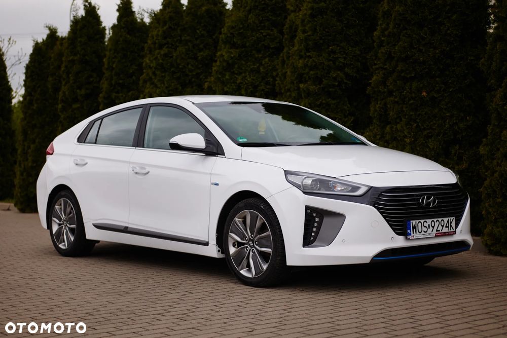 Hyundai IONIQ Hybrid Platinum - 9