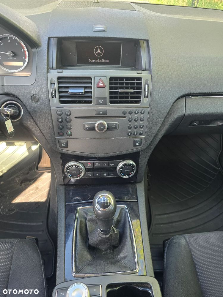 Mercedes-Benz Klasa C 200 CDI Avantgarde - 11