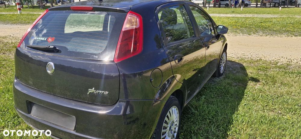 Fiat Grande Punto 1.4 8V Dynamic - 10