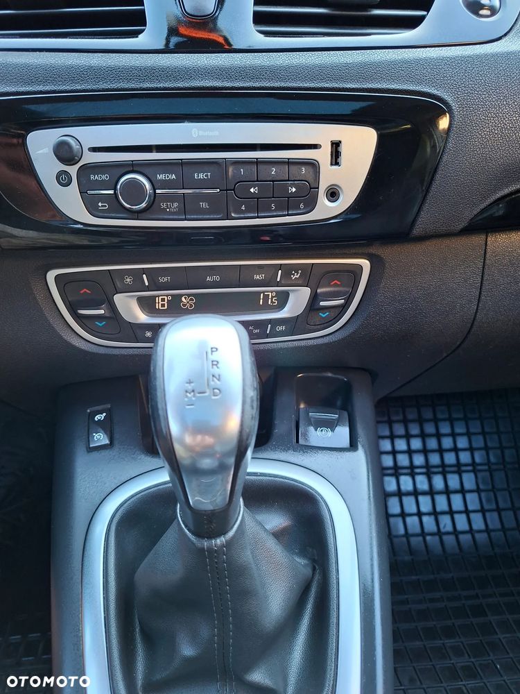Renault Scenic 1.5 dCi Bose EDC - 13