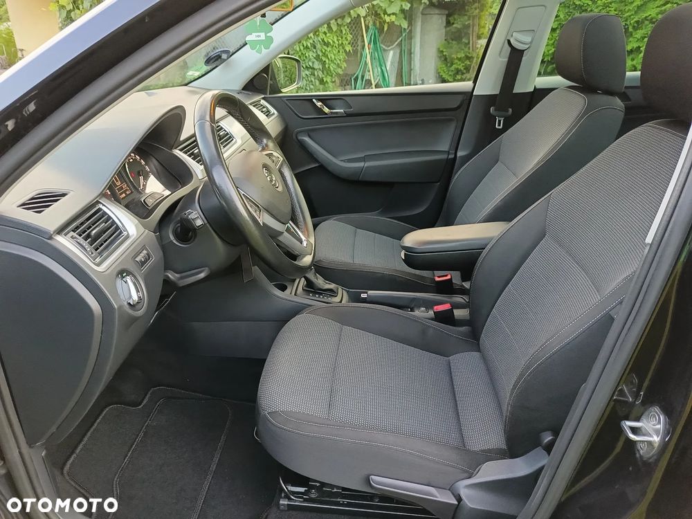 Skoda RAPID 1.6 TDI DSG Style+ - 10