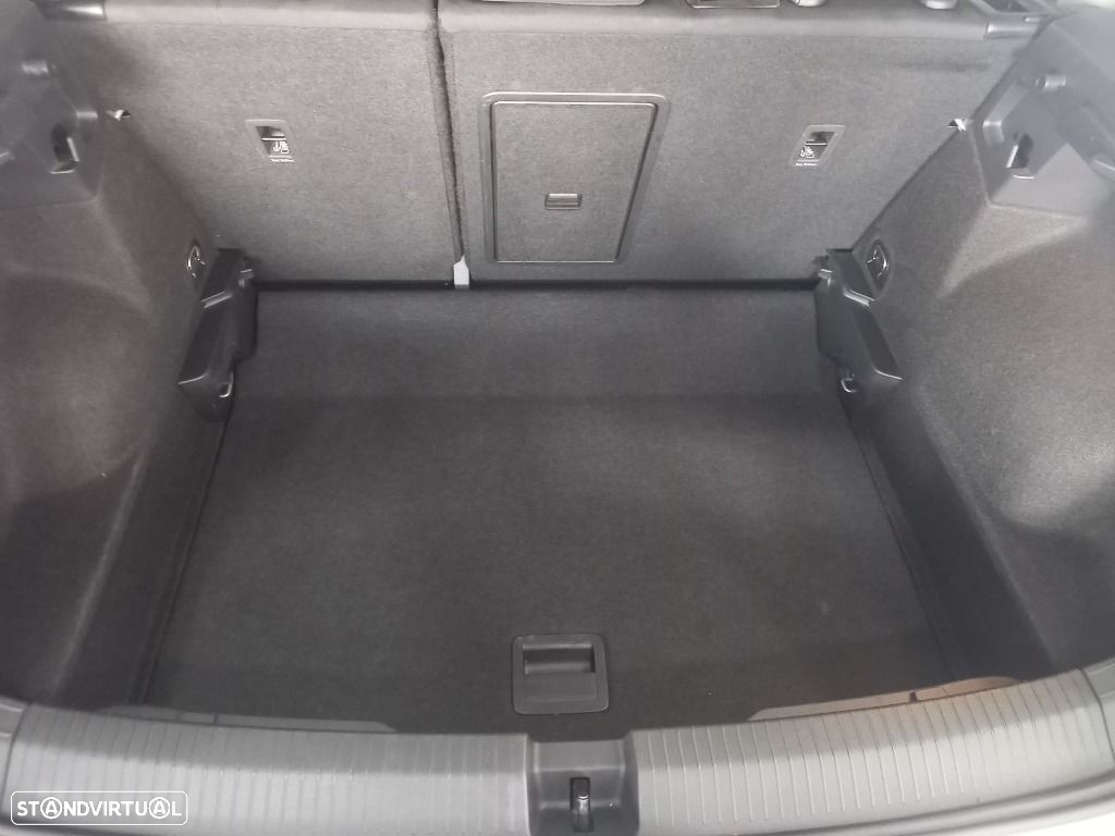 VW T-Roc 1.0 TSI Urban - 22