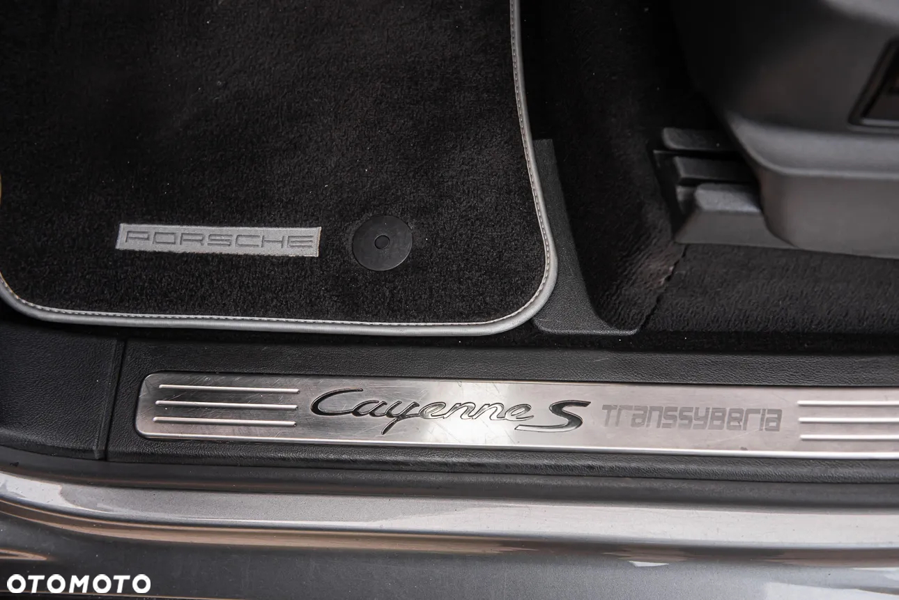 Porsche Cayenne S Tiptronic S Transsyberia - 22