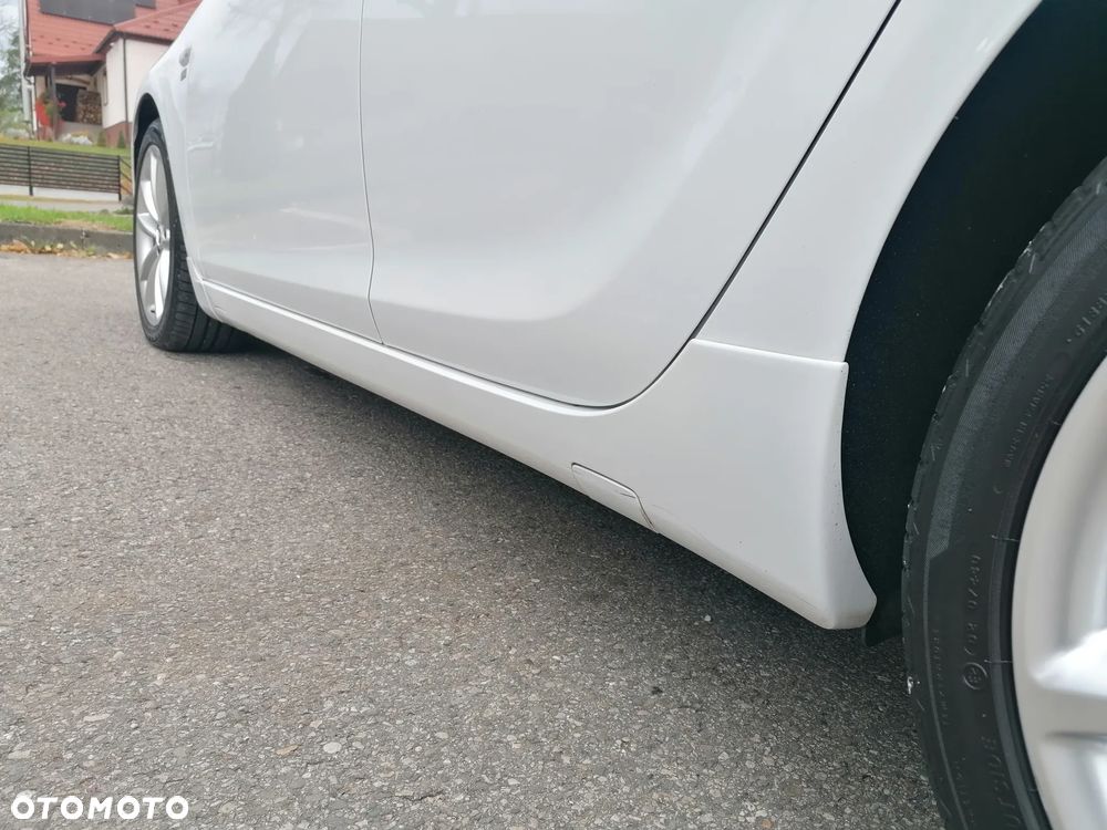 Opel Astra 1.4 Turbo 150 Jahre - 30