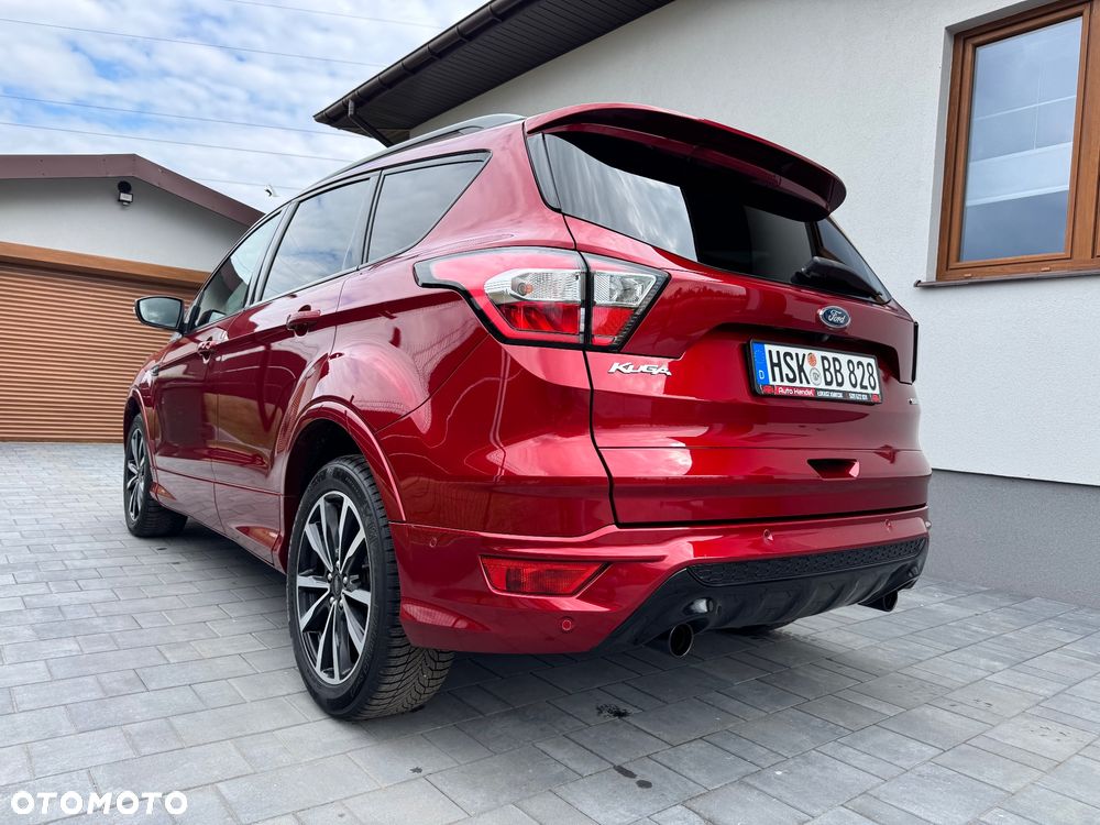 Ford Kuga 1.5 EcoBoost 2x4 ST-Line - 8
