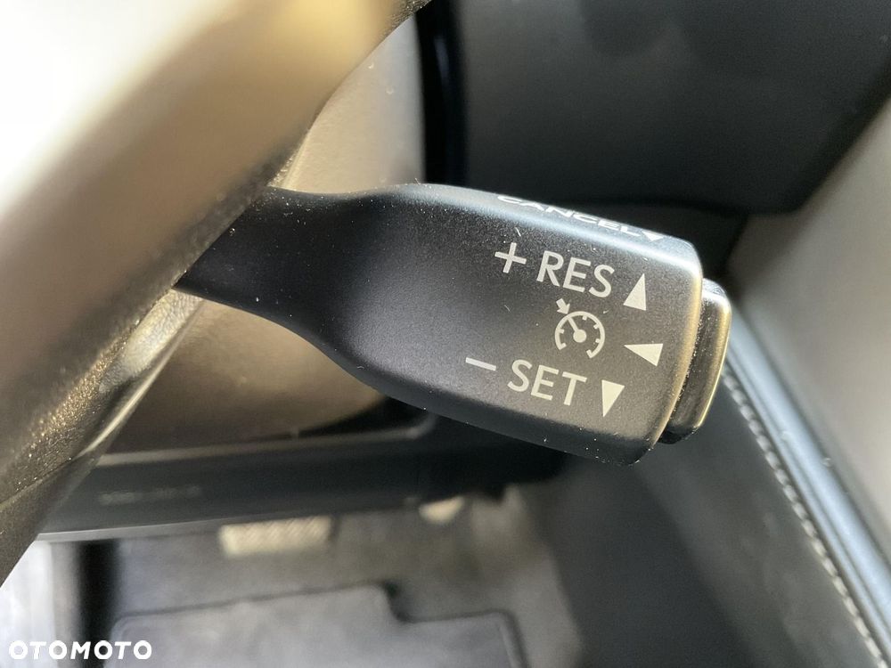 Lexus NX 300 Comfort AWD - 22