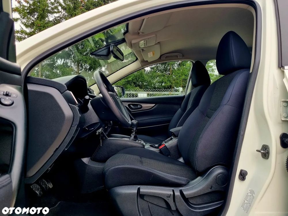 Nissan Qashqai 1.2 DIG-T Visia - 9