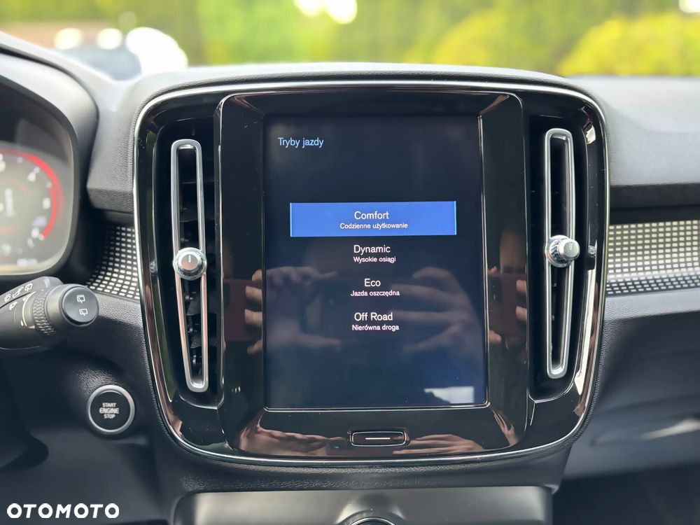 Volvo XC 40 D3 R-Design - 24