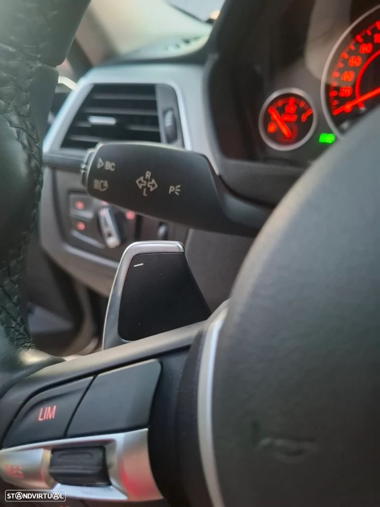 BMW 320 d Line Sport Auto - 15