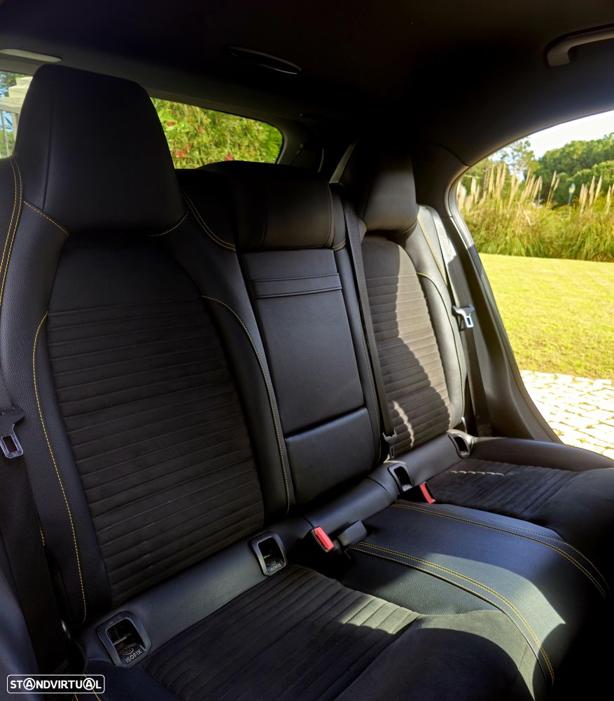 Mercedes-Benz A 45 AMG 4-Matic - 25