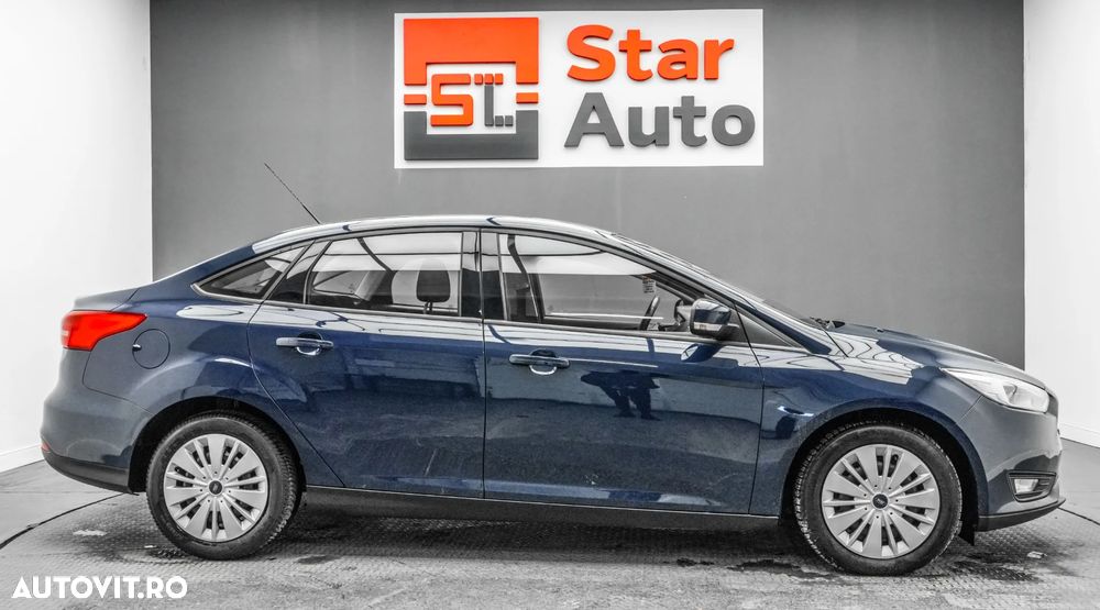 Ford Focus 1.0 EcoBoost Trend - 10