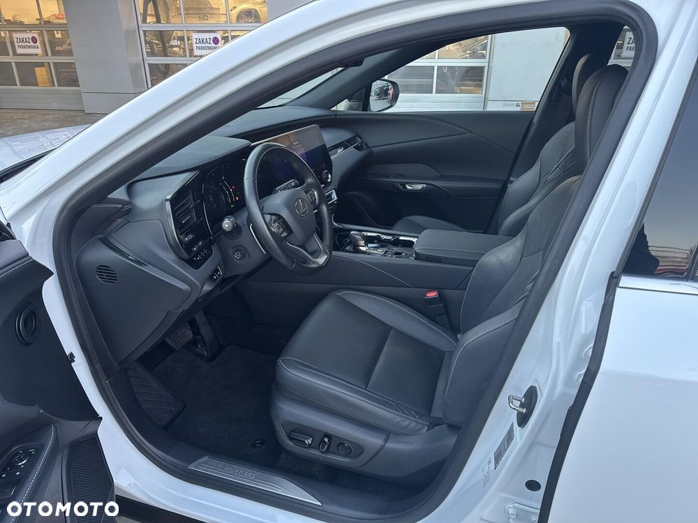 Lexus RX 350h F Sport Design - 11