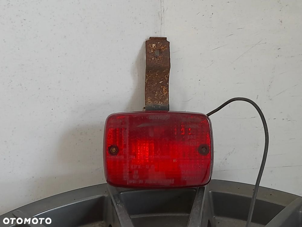 Lampa przeciwmgielna tył Ford Escort MK2 Altissimo 75AG15K258AA - 1