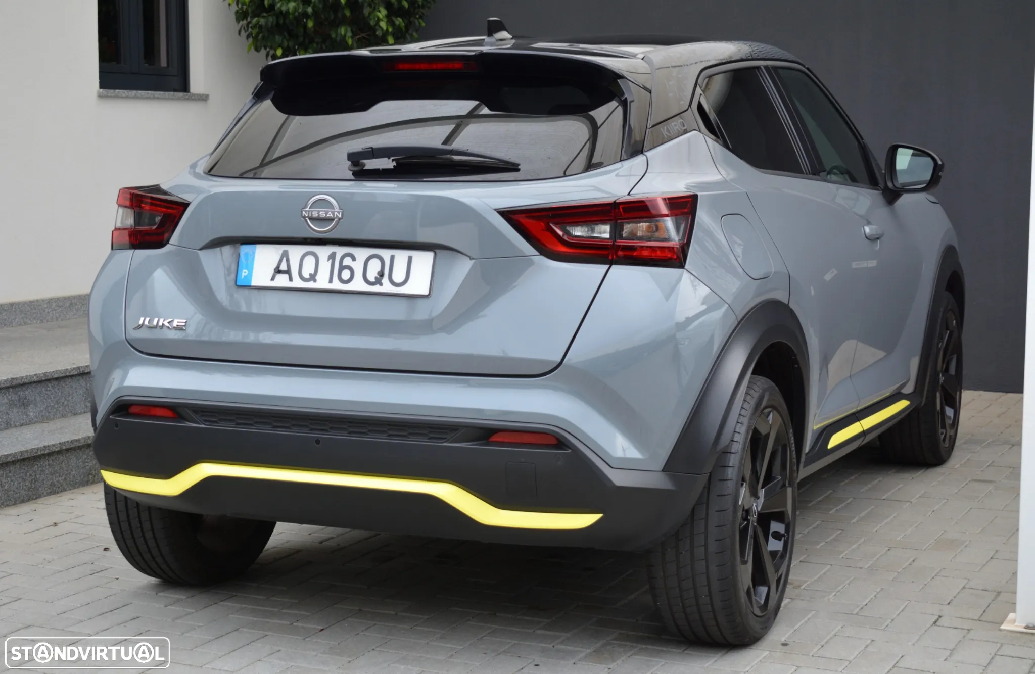 Nissan Juke 1.0 DIG-T Kiiro - 13
