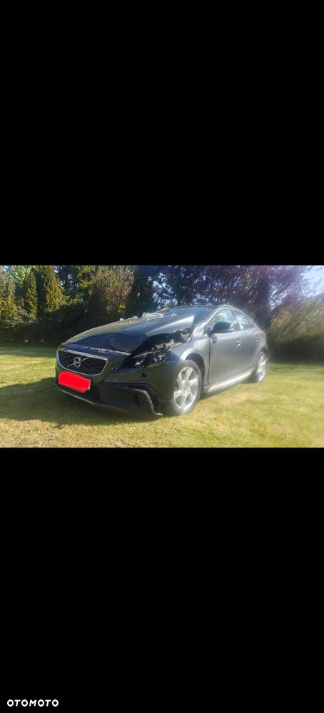 Volvo V40 D3 Summum - 1