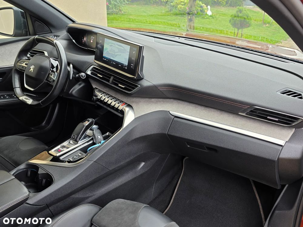 Peugeot 5008 1.6 PureTech GT S&S EAT8 - 34
