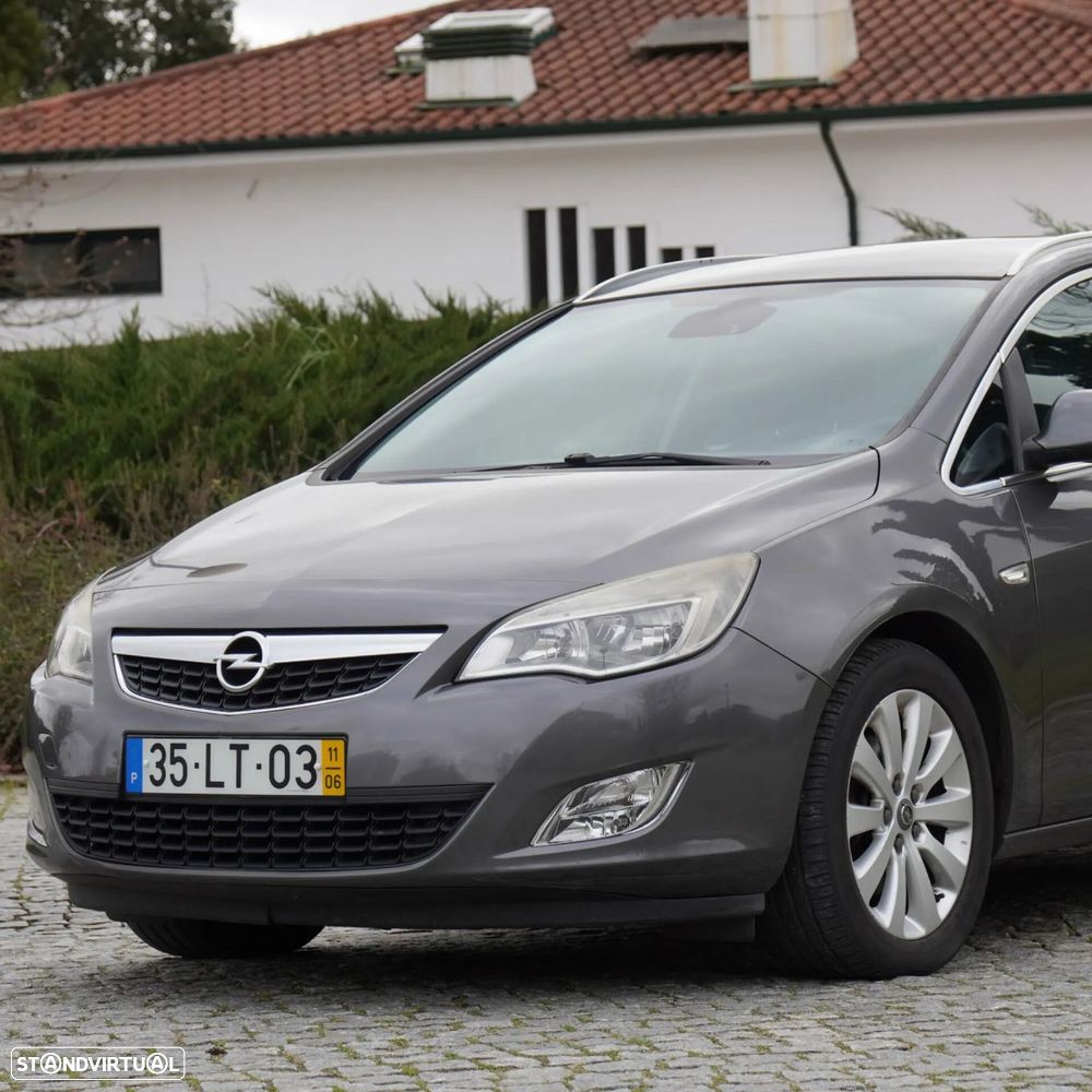 Opel Astra Caravan - 29