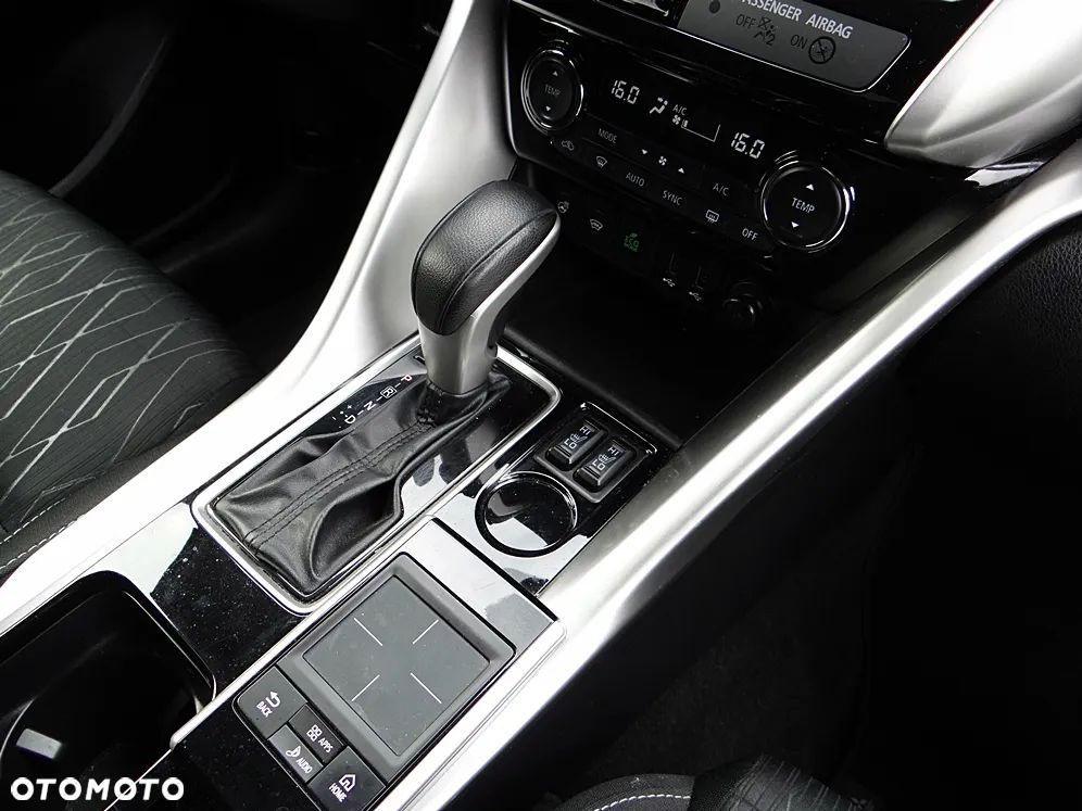 Mitsubishi Eclipse Cross 1.5 T-MIVEC (ClearTec) CVT 2WD Plus - 31