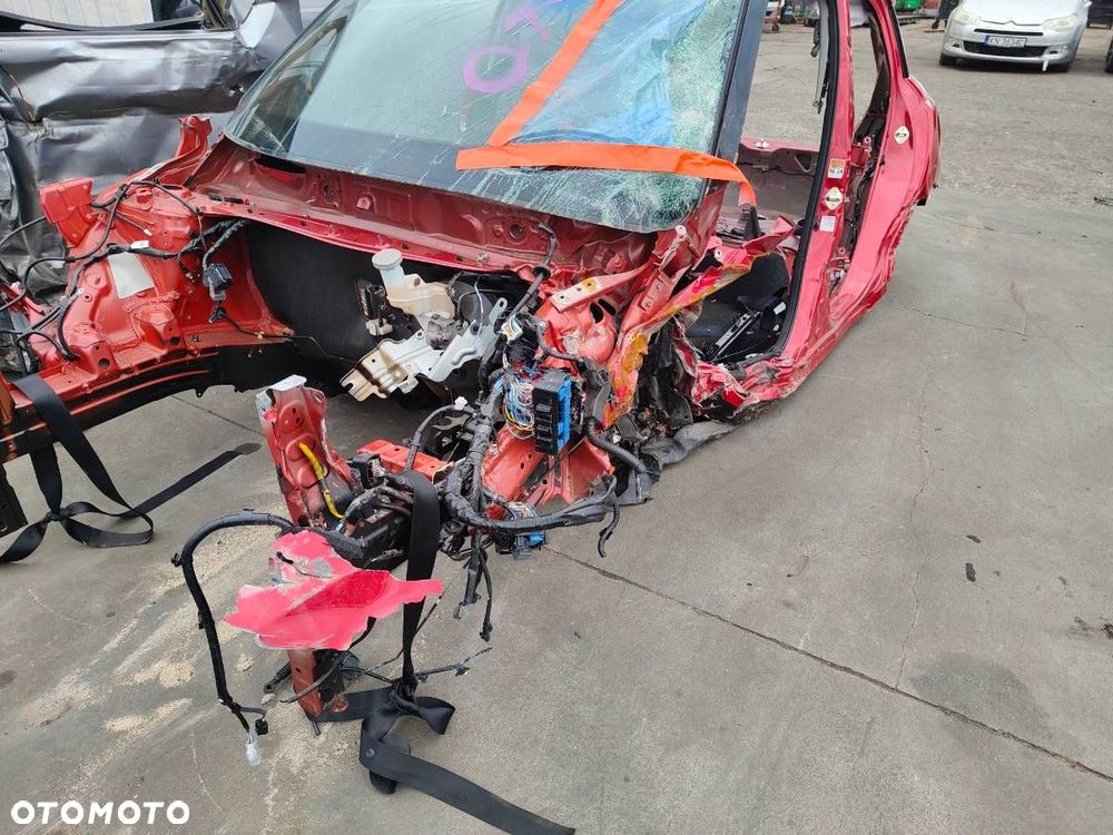 KAROSERIA ĆWIARTKA BŁOTNIK PRÓG DACH PODŁUŻNICA SUZUKI SWIFT VI (ZD_, ZC_) 2023 - 1.2 VVT - 4