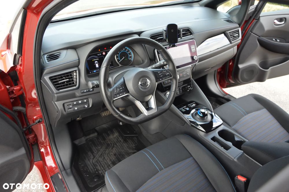 Nissan Leaf 40kWh N-Connecta - 18