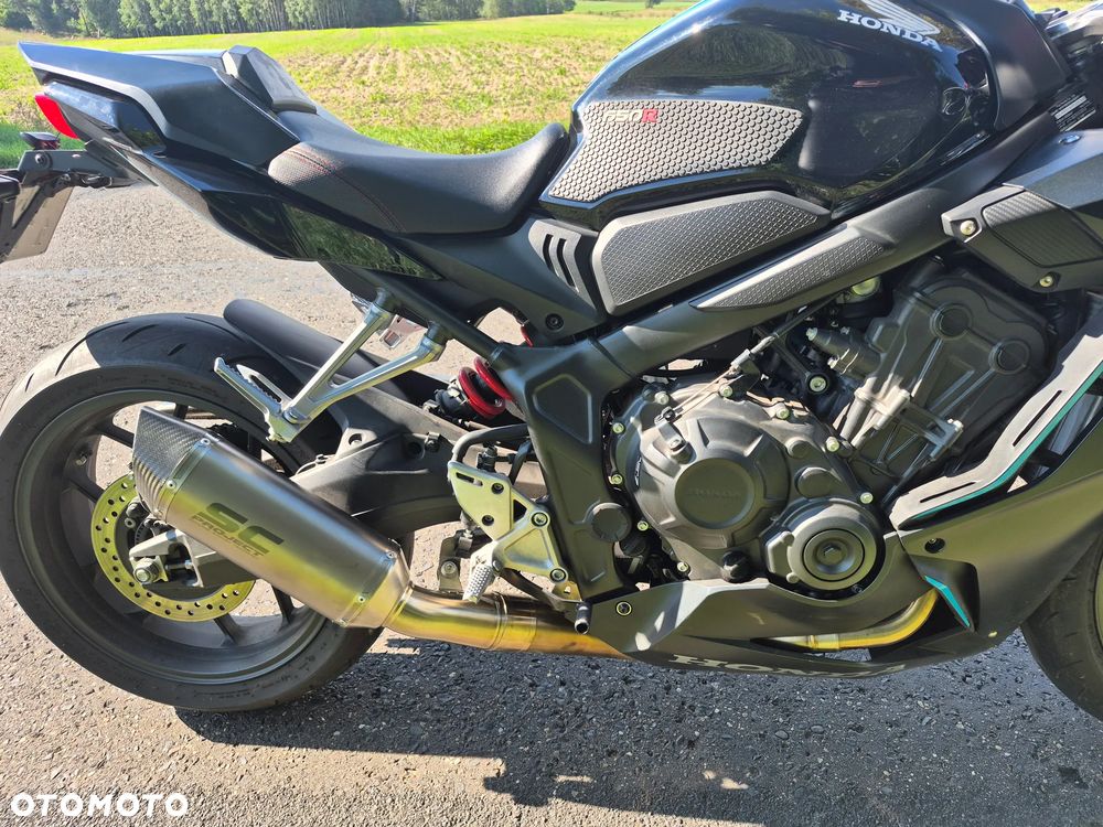 Honda CBR - 7