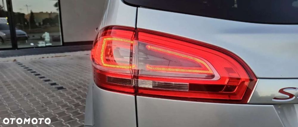 Ford S-Max 2.2 TDCi DPF Titanium - 6