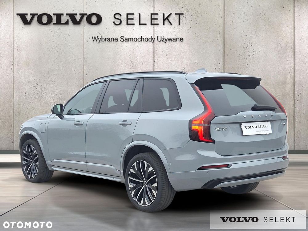 Volvo XC 90 - 3