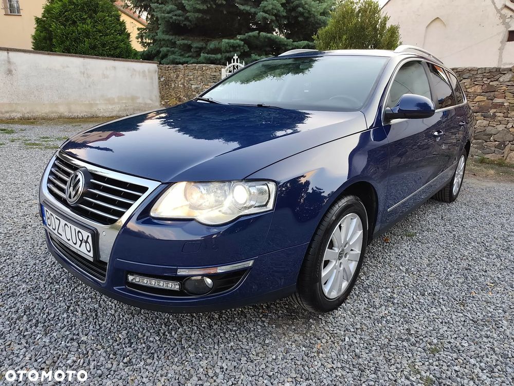Volkswagen Passat 2.0 TDI Highline - 26