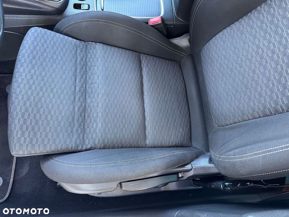 Opel Astra 1.6 CDTI Enjoy S&S - 17