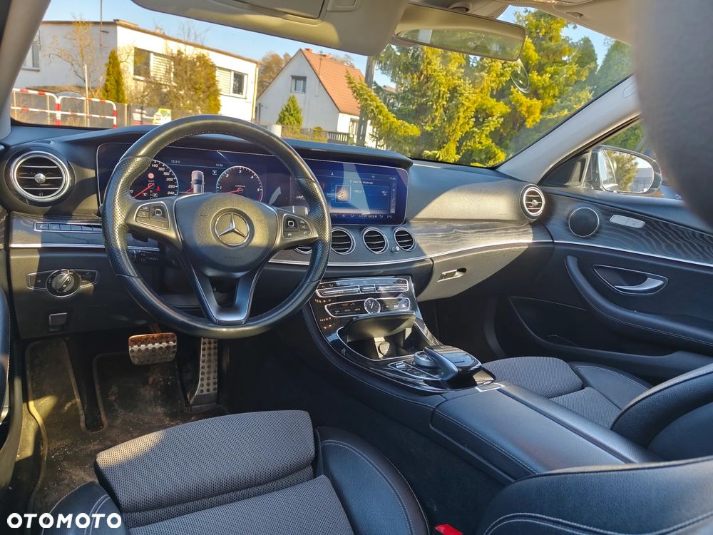 Mercedes-Benz Klasa E 350 d 4Matic All-Terrain 9G-TRONIC Avantgarde - 8