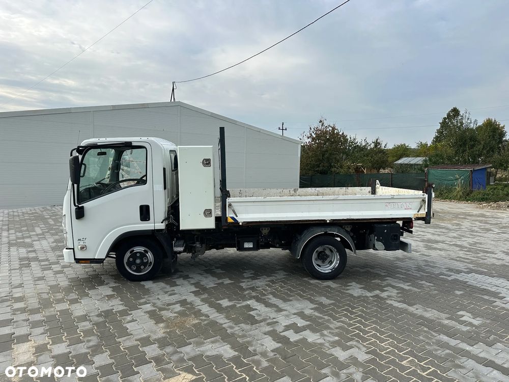 Isuzu M 21 - 4