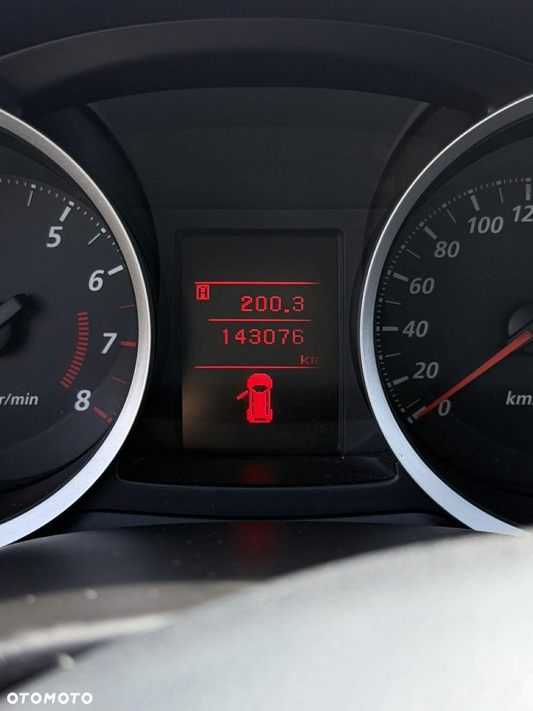 Mitsubishi Lancer - 16