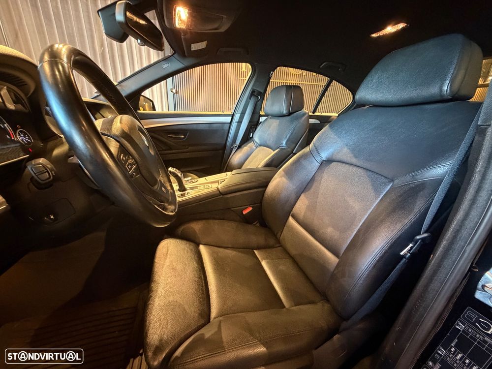 BMW M550d xDrive Auto - 26