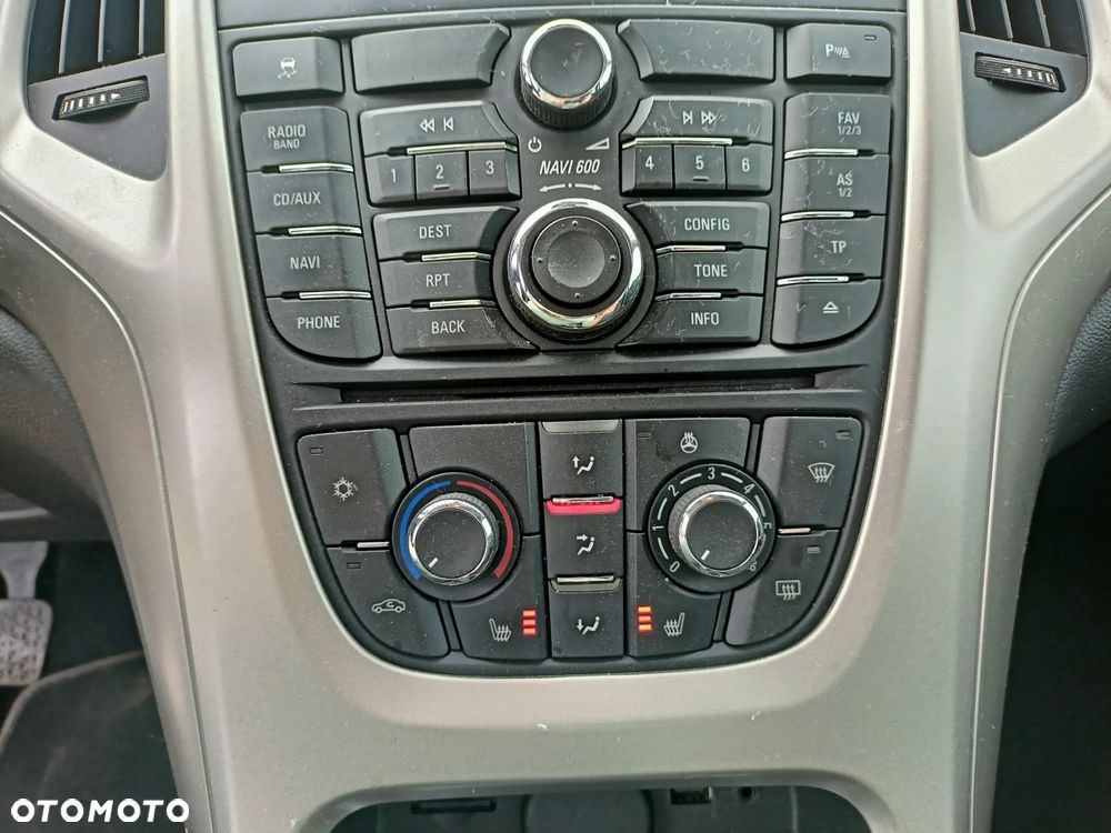 Opel Astra 1.4 Turbo Innovation - 16