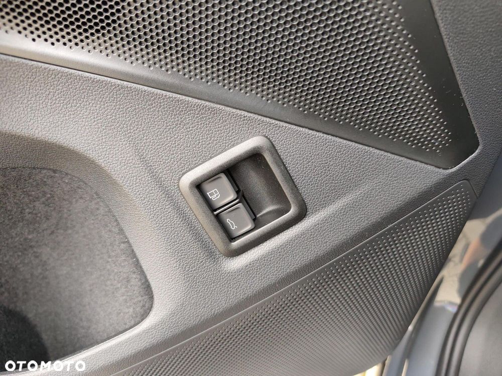 Volkswagen Tiguan 1.5 eHybrid PHEV R-Line Plus DSG - 24