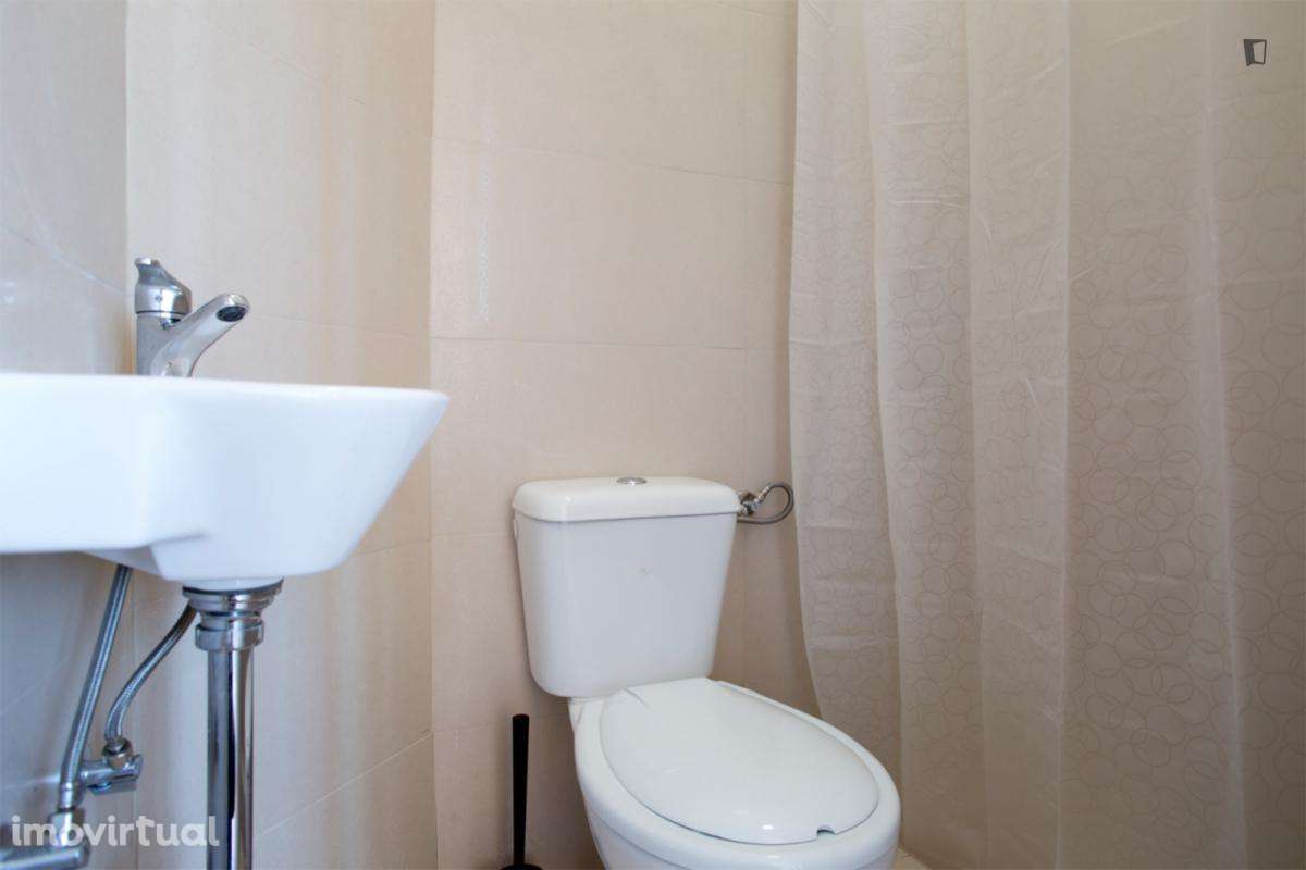 Quarto - localizado em Avenida da Liberdade Lisbon - Grande imagem: 2/10