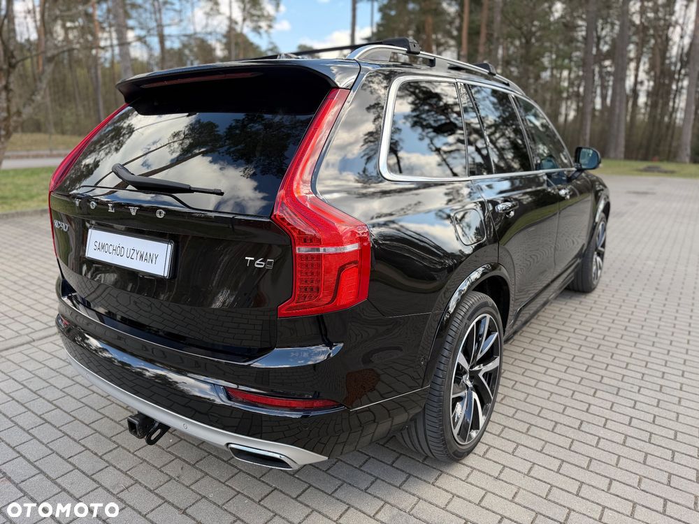 Volvo XC 90 - 8