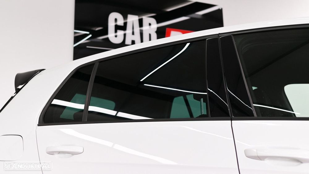VW Golf GTI 2.0 TSI OPF DSG Performance - 9
