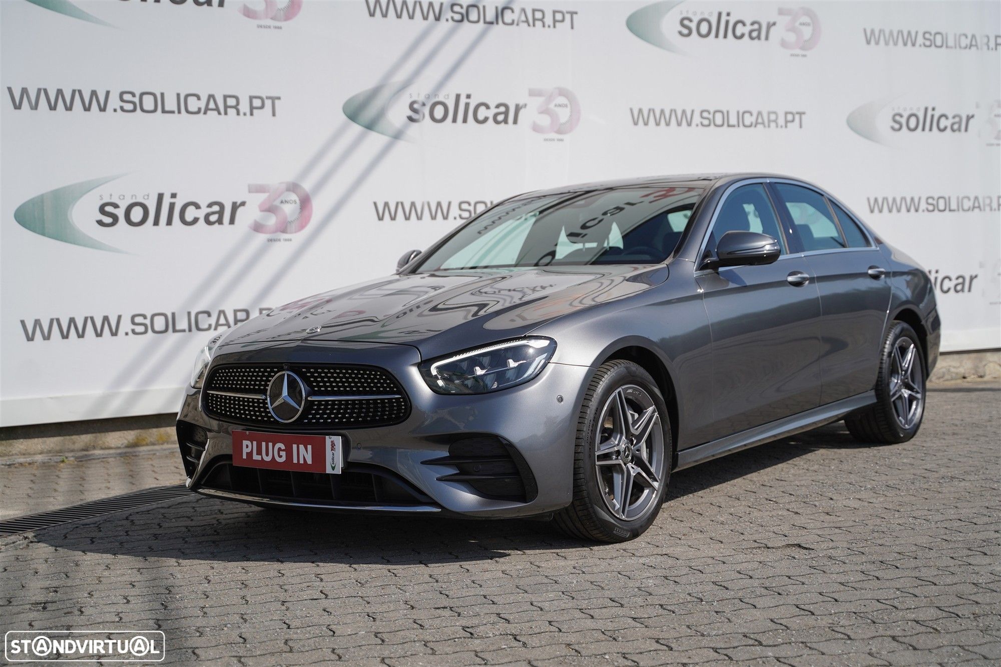 Mercedes-Benz E 300 de AMG Line - 1
