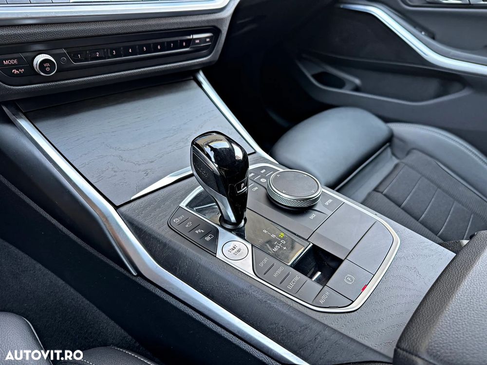 BMW 3 Series 2022 — imagine 29
