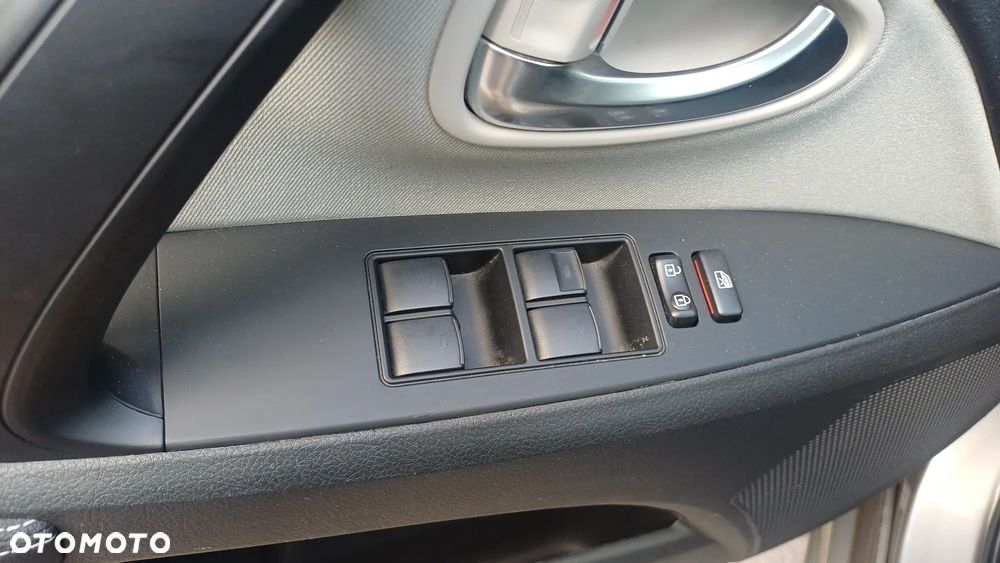 Toyota Avensis 1.8 Premium - 20