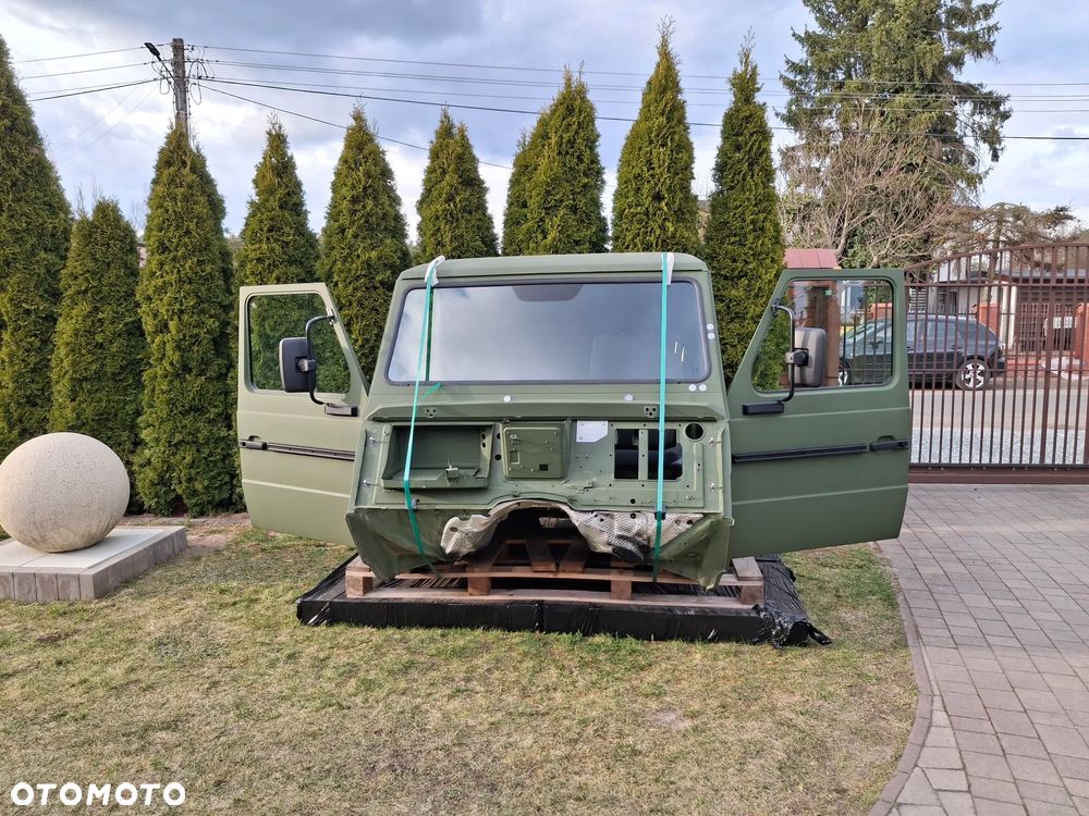 G Klasa Fabrycznie Nowa 464 - 1