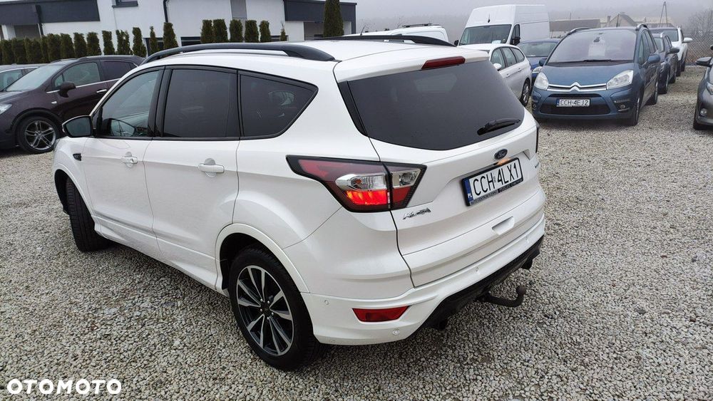 Ford Kuga - 13