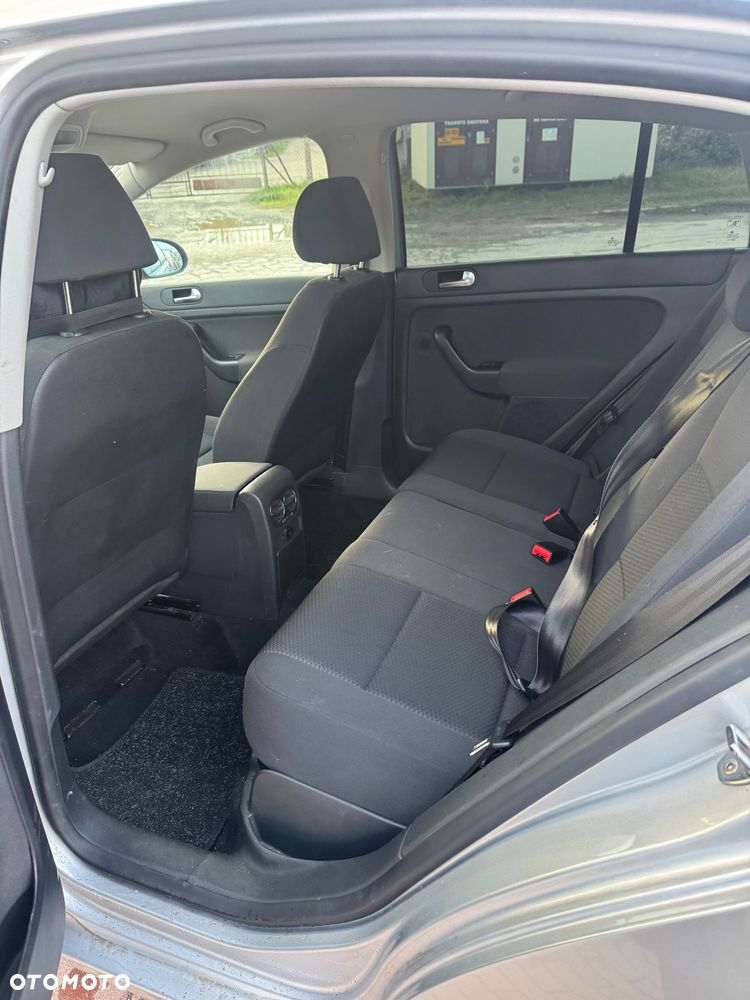 Volkswagen Golf Plus - 7