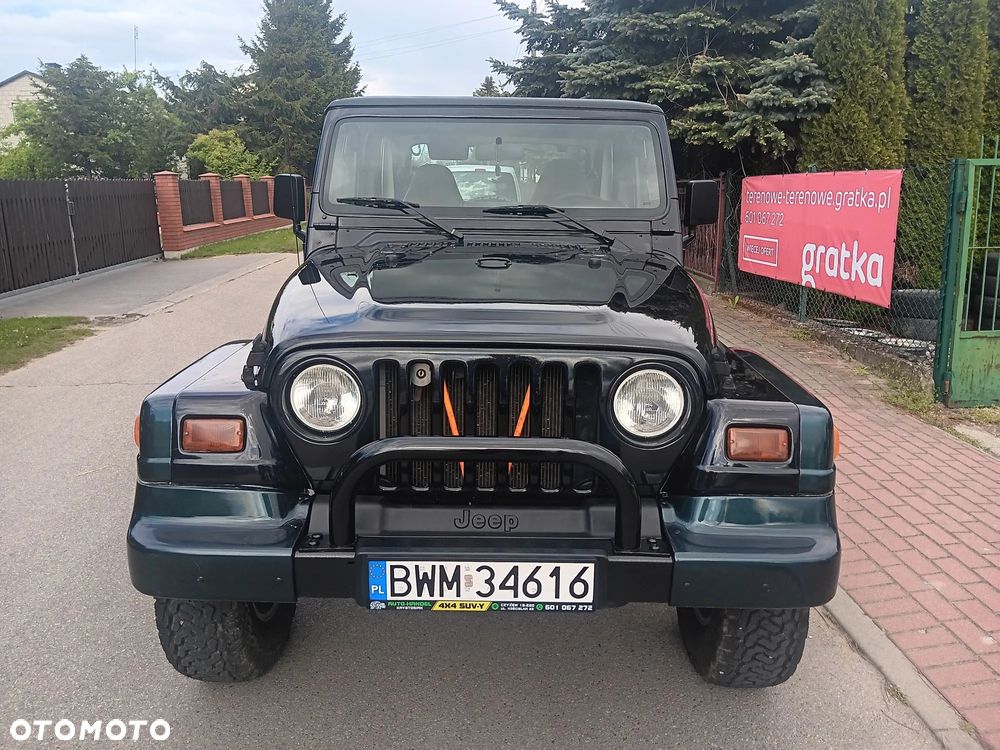 Jeep Wrangler - 4
