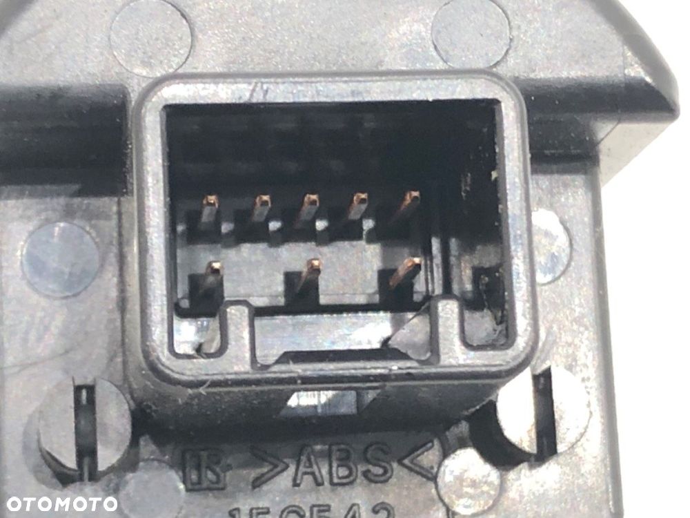 PRZYCISK START STOP - 67.00 PLN - TOYOTA YARIS (_P13_) 2010 - 2022 1.5 Hybrid (NHP130_) 55 kW [75 - 3