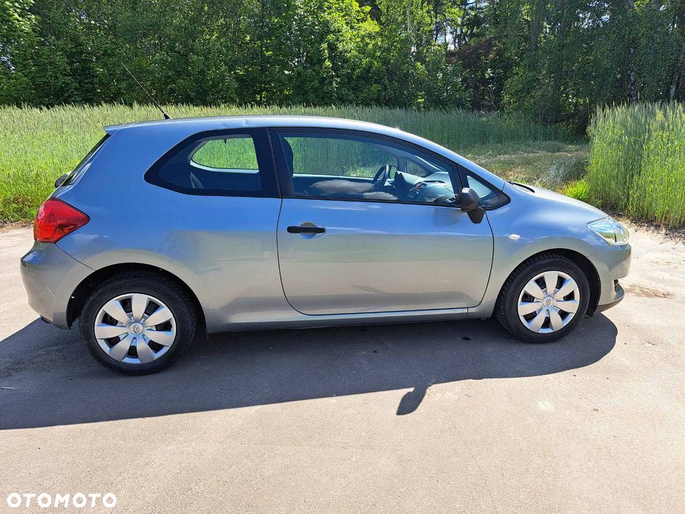 Toyota Auris - 7
